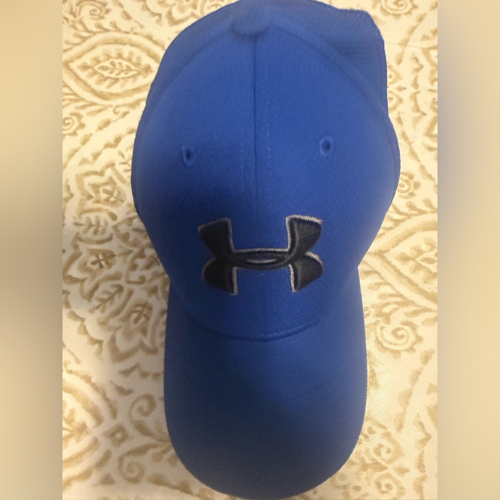 Under armour youth hat